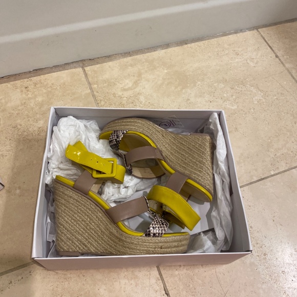 Calvin Klein Yellow Platforms - Picture 2 of 5